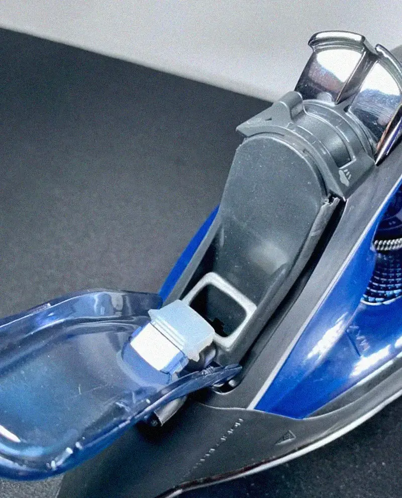 Análisis Rowenta Access Steam DW4301 2 Rowenta Access Steam DW4301 apertura deposito